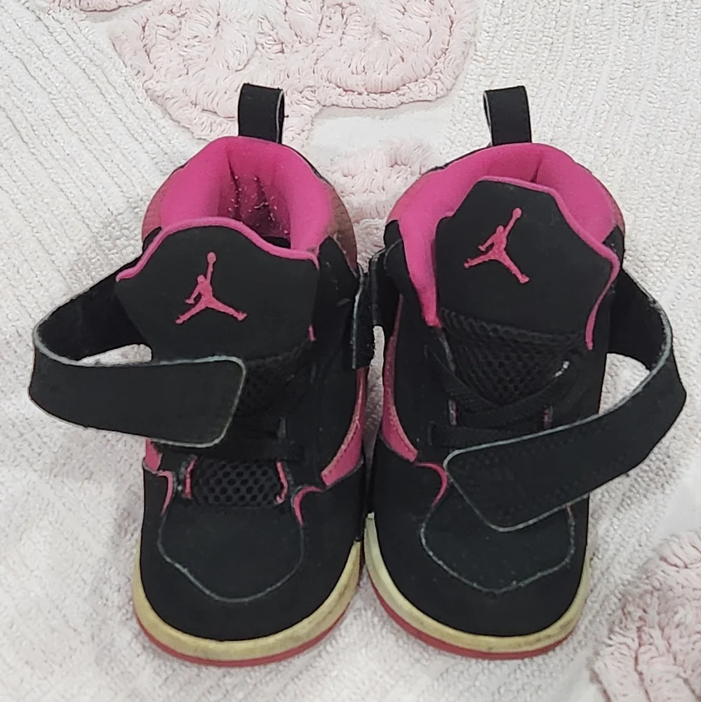 Jordan Flight 45 High GT sneakers; pink and black; size 7C